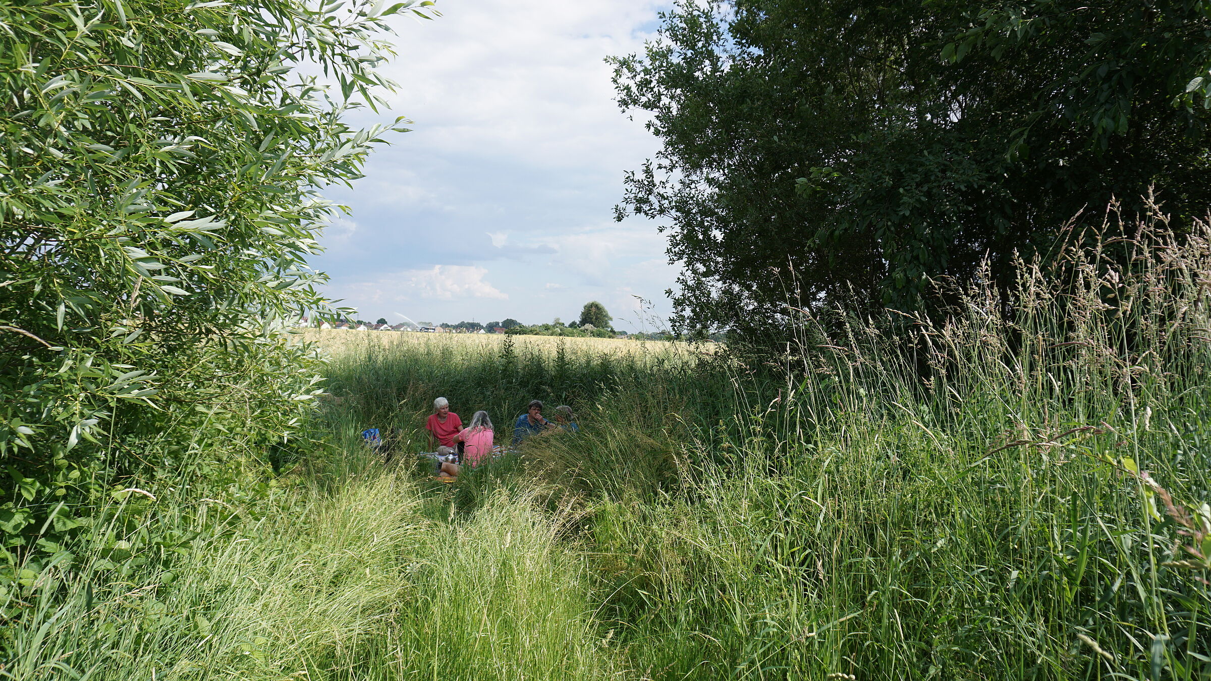 Radltour mit Picknick am BNGrundstück BUND Naturschutz in Bayern e.V.